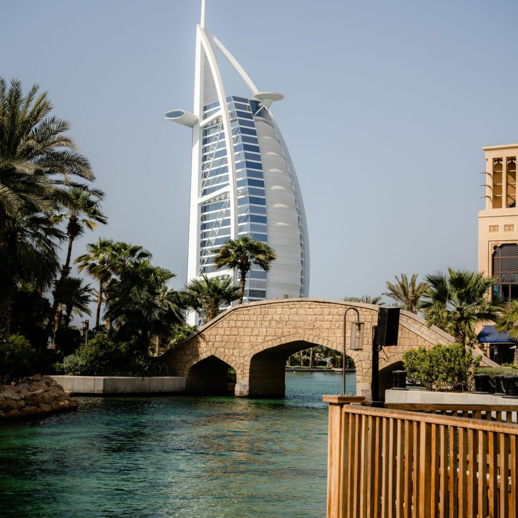 katalin-salles-yYhRZ-q_GlY-unsplash